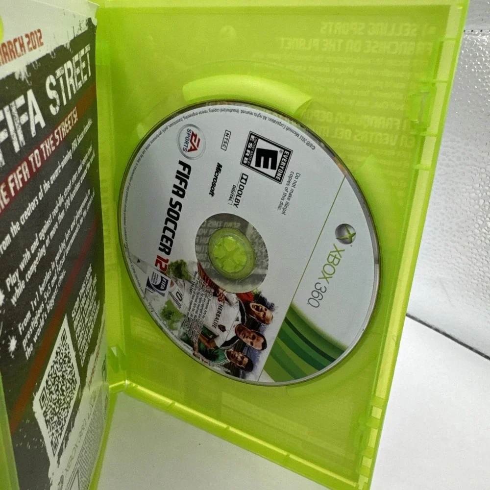FIFA Soccer 12 (Microsoft‎ Xbox 360, 2011)